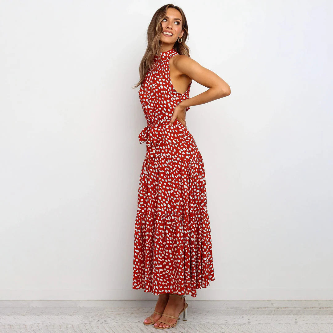 Bella Long Ladies Dress con punti per un look femminile e raffinato