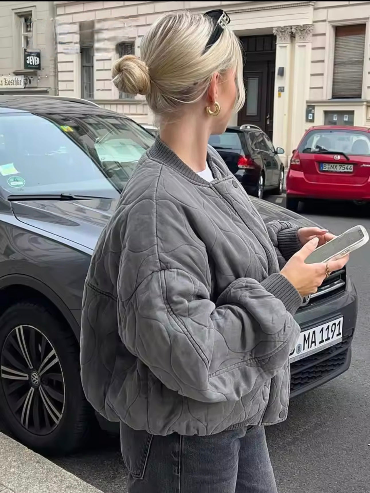 Skyline Quilted Bomber™ – dames bomberjack met gewatteerd design en ribboord, casual citylook van Becker’s Amsterdam