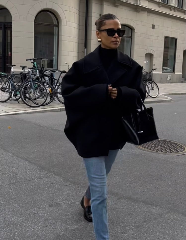 Dames Oversized Jas – Wolmix – Dubbelrijig – Boxy Fit – Klassieke Reverskraag
