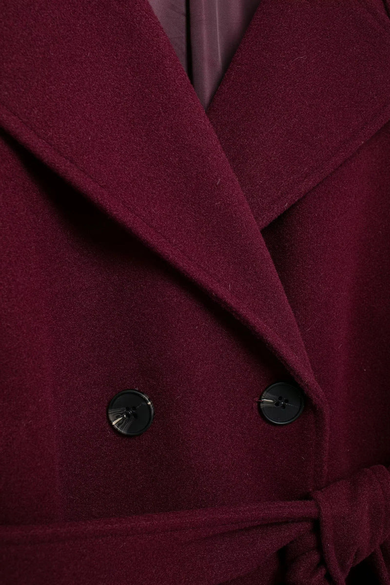 Burgundy Belle Coat™ – Luxury Women's Bordeaux Coat | Becker's Amsterdam