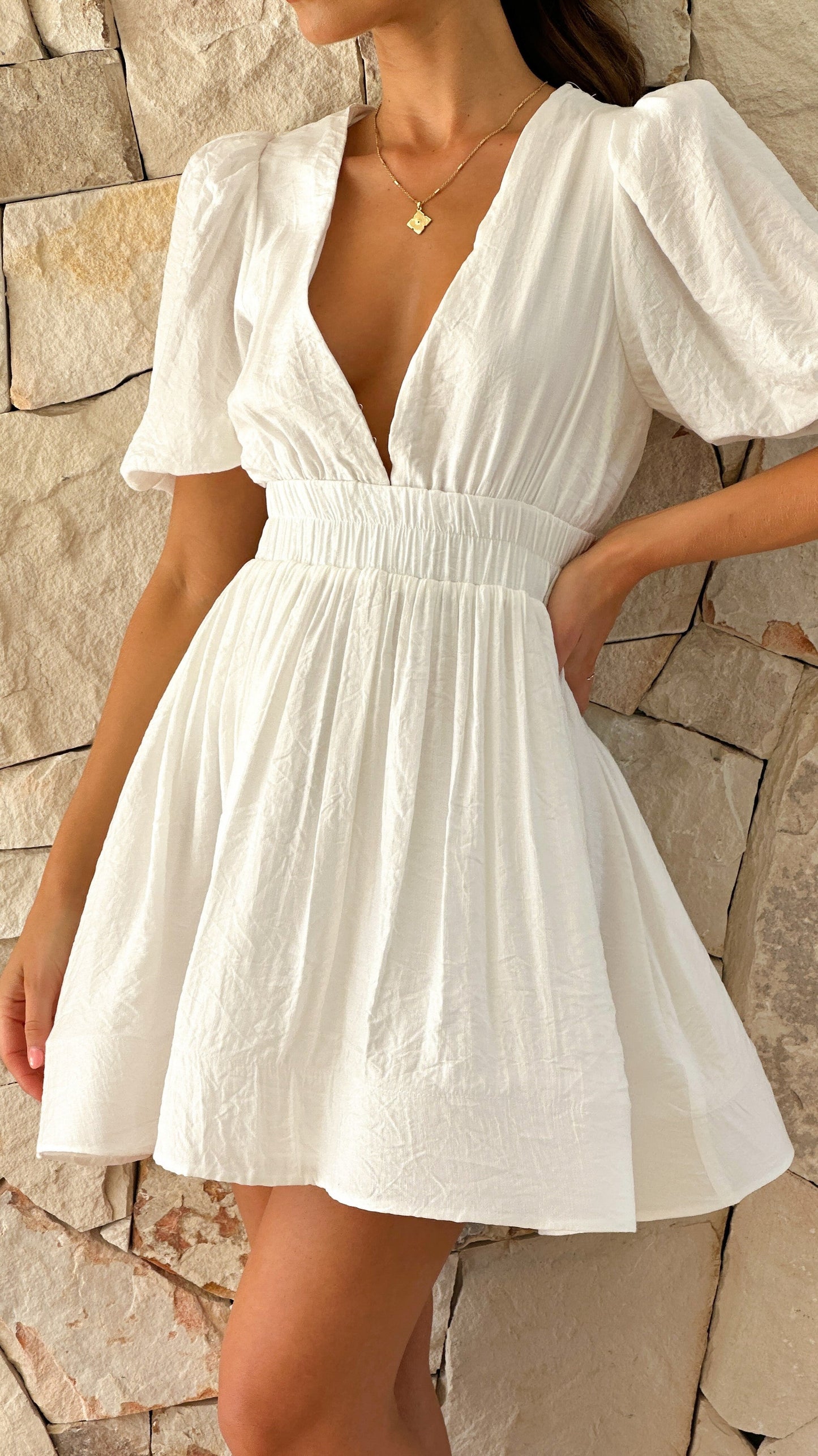 Macy Flare Mini Vestido - Vestido de verano con mangas hinchadas y cuello cuadrado | Amsterdam de Becker