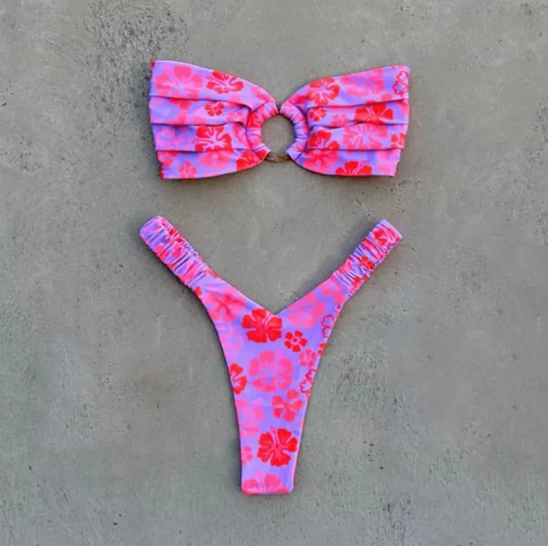 Puglia Bikini Set Op Het Strand