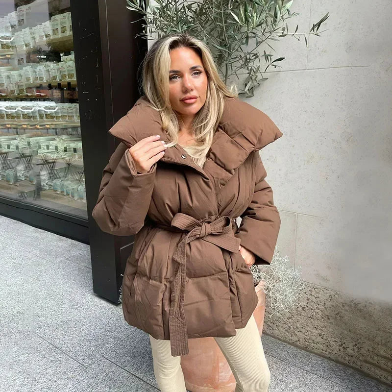 Becker's Amsterdam ™, giacca da donna imbottita Aurélie -Elegante cappotto invernale con slim fit | Becker Amsterdam