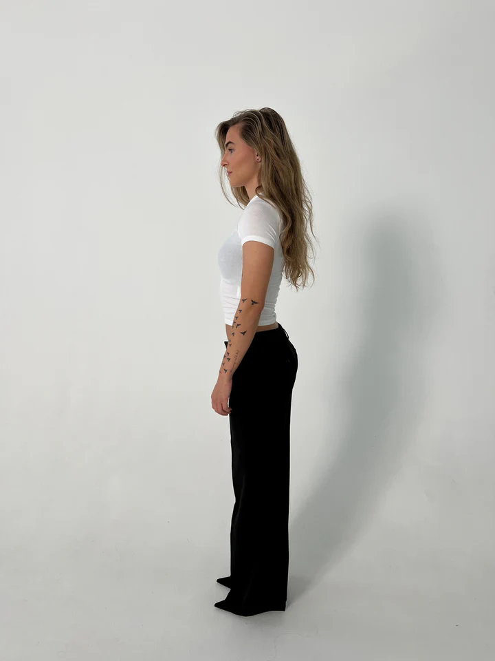 Pantalones de piernas anchas de Siena High -waist - Estilo de lujo con comodidad | Amsterdam de Becker