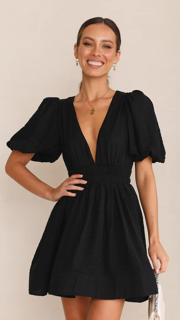 Macy Flare Mini Vestido - Vestido de verano con mangas hinchadas y cuello cuadrado | Amsterdam de Becker