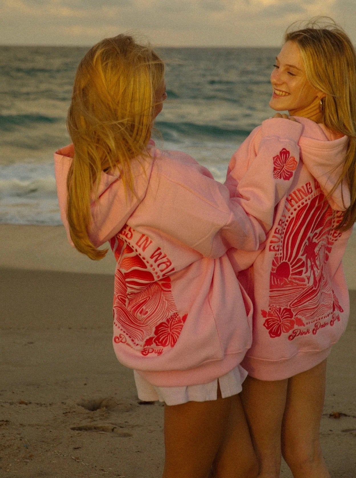 Tropical Dream Hoodie - Oversized Cotton Mix Hoodie With Tropical Back Print | Becker’s Amsterdam