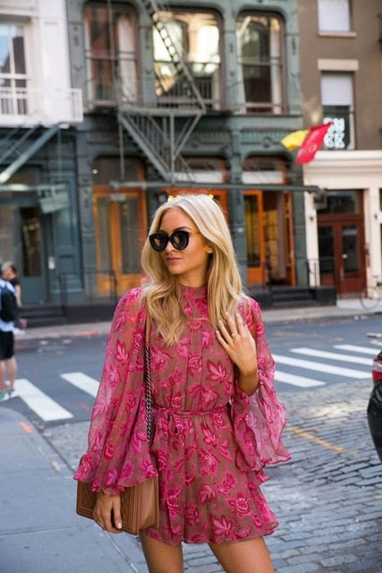 Flowy Dames Jurk met Borduurwerk – Open Rug & Transparante Mouwen | Becker’s Amsterdam