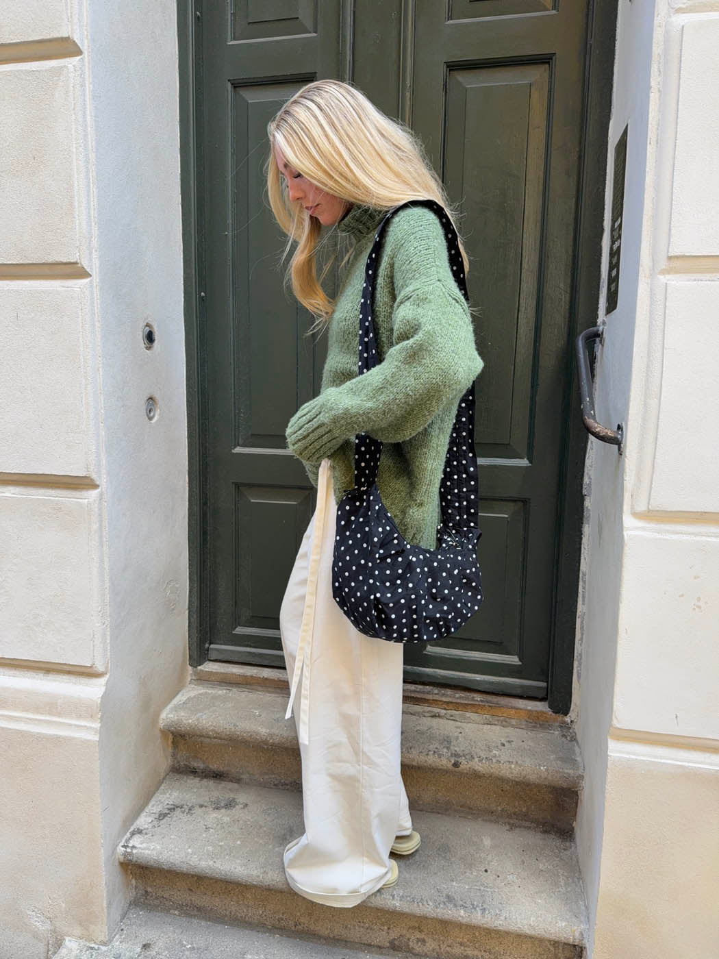 Celeste™ Polka Dot Bag – Stilvolle schwarz-weiß gepunktete Umhängetasche | Becker's Amsterdam™