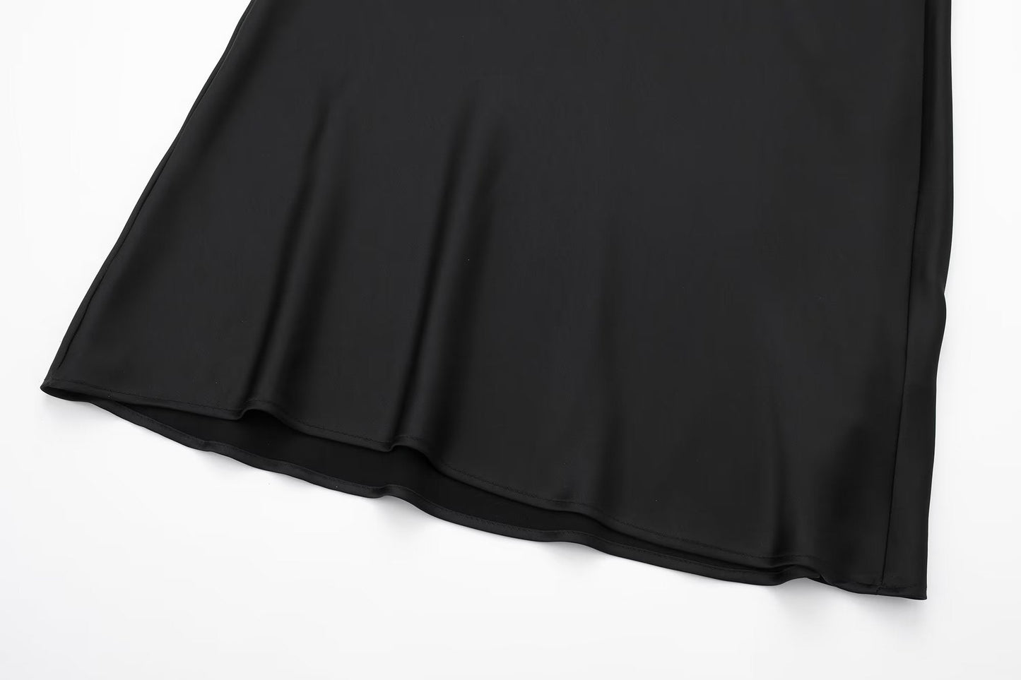 Maxi obleka Celina Bandeau – eleganten poletni slog brez naramnic | Beckerjev Amsterdam