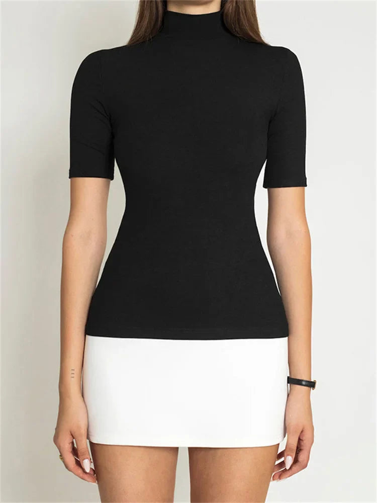Margot Mini Dress – Strapless Mini Dress with Oversized Buttons – Elegant &amp; Trendy