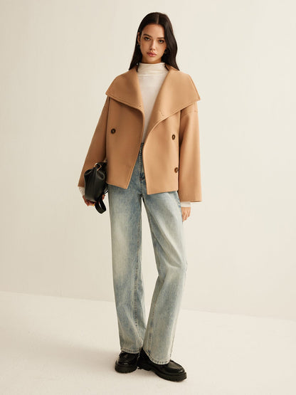 Camelo Cropped Coat | Damkappa – Elegant beskuren design och lyxigt utseende