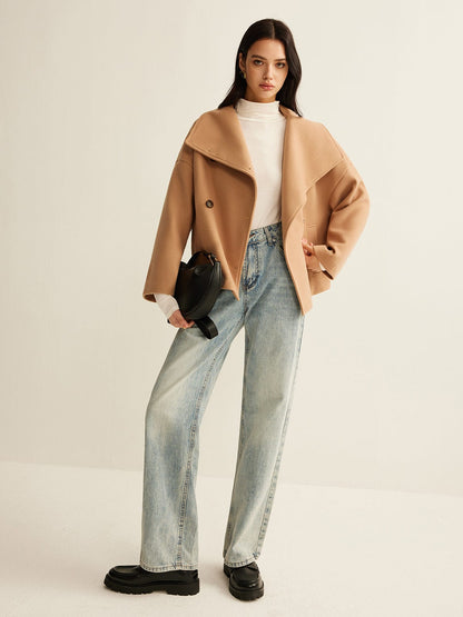 Camelo Cropped Coat | Damkappa – Elegant beskuren design och lyxigt utseende