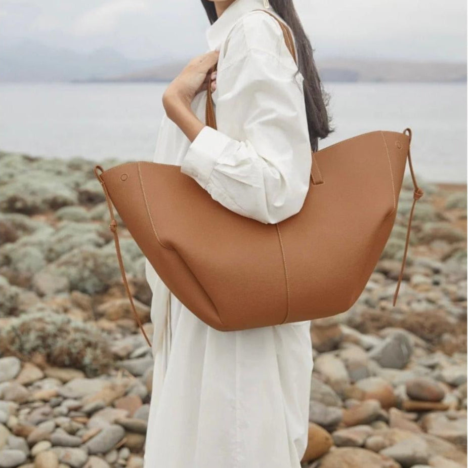 Belladria Handtasche – Becker's Amsterdam | Luxuriöse samtige Weiblichkeit