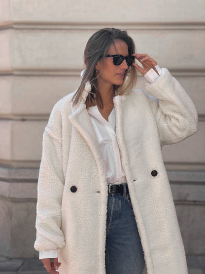 Isolde Snow Kunstpelzmantel – Langer weißer Damenmantel | Luxus &amp; Eleganz