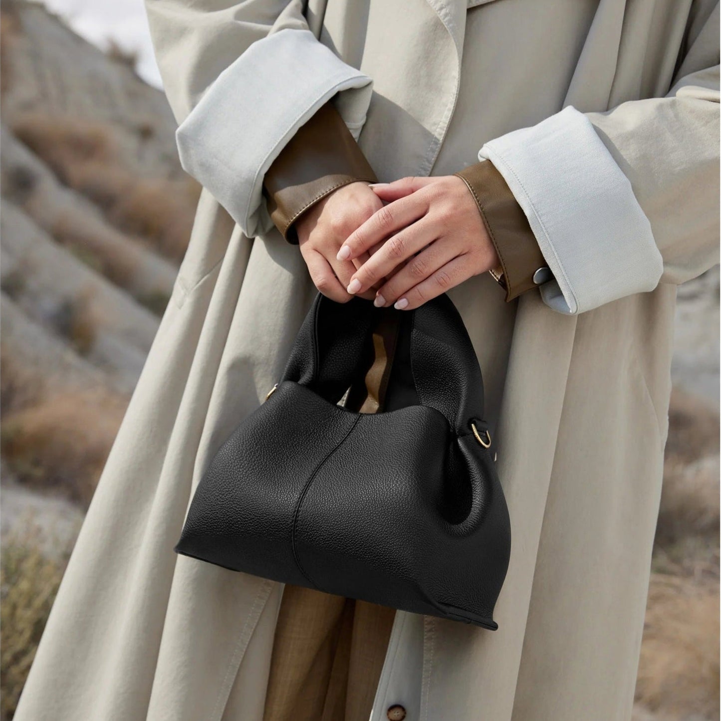 Inara™ Handtasche – Skulpturale Tasche aus veganem Leder mit goldenen Akzenten | Becker's Amsterdam™