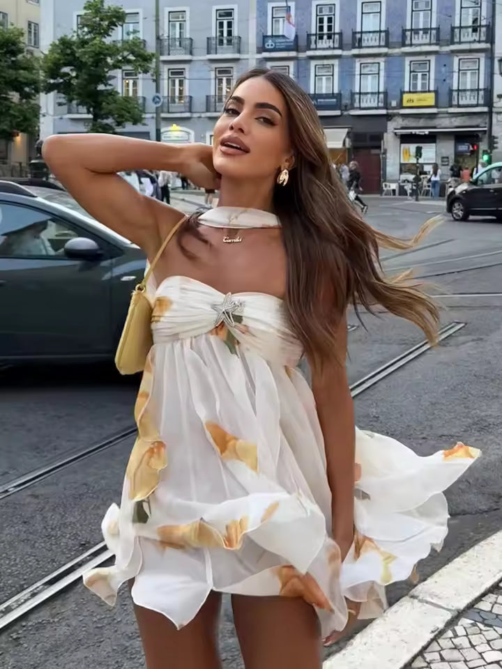 Vlora Witte Mini Jurk – Romantische Jurk met Bloemenprint & Gelaagde Rok | Becker's Amsterdam