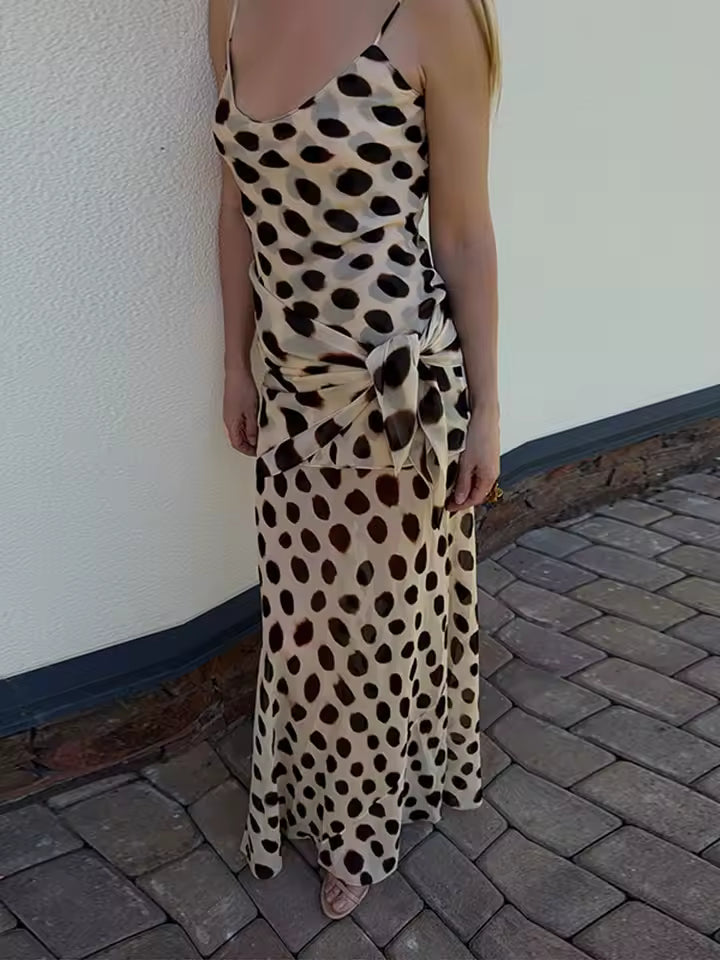 Mary Maxi Jurk — Beige met Zwarte Dierenprint en Strikdetail │ Becker's Amsterdam