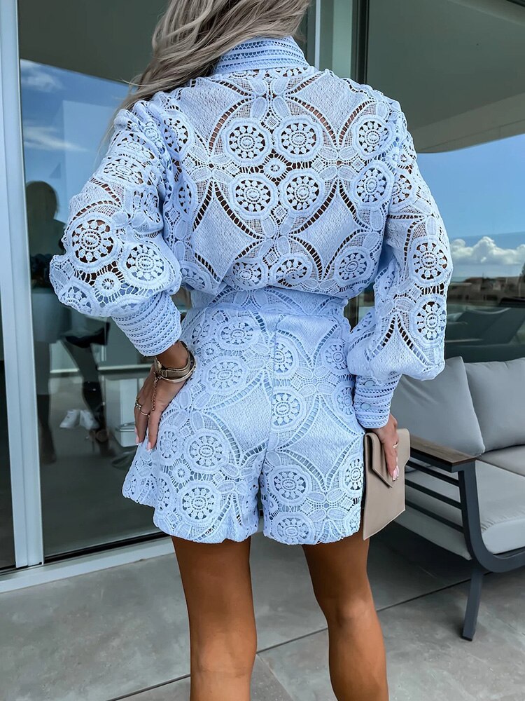 Dames Kanten Set – Blouse met Lange Mouwen – Hoge Taille Shorts – Elegant en Luchtig
