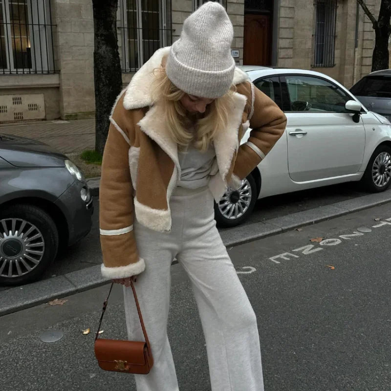 Sorella Stilvoller Mantel – Eleganter kurzer Damenmantel mit Kunstfell und luxuriöser Verarbeitung