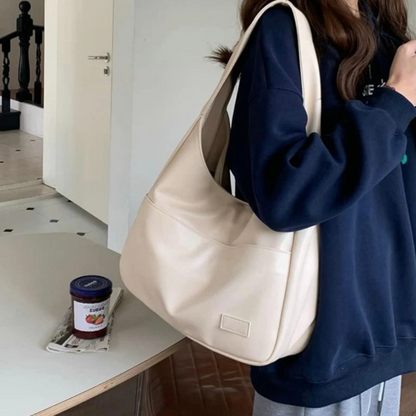 Olivia Luxe Slouch Bag™ – Luxury Shoulder Bag for Women | Becker's Amsterdam