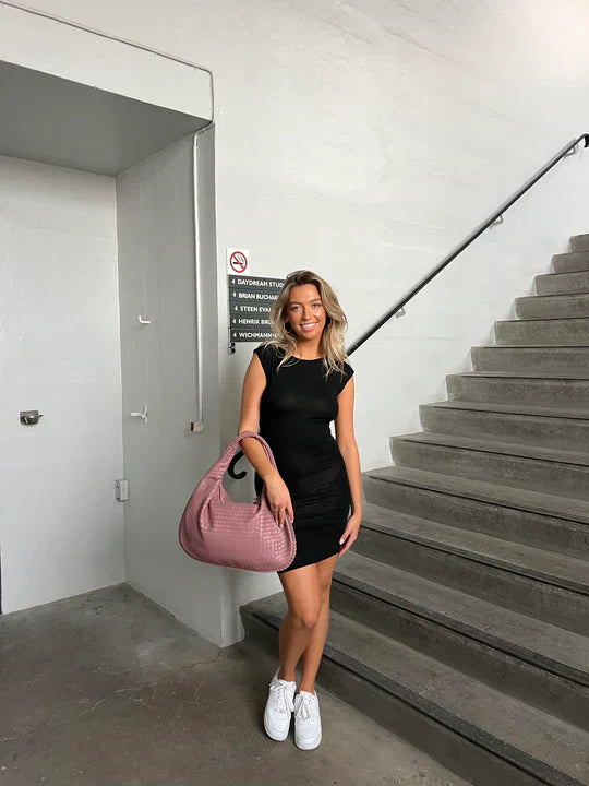 Trendy roze shoulder bag 🌸 – Estée Pink Shoulder Bag