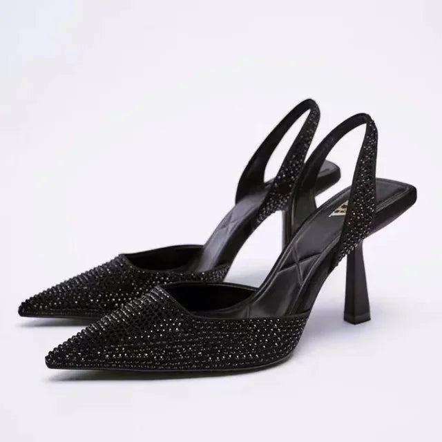 Zulma | Saltos Slingback Pretos Elegantes e Estilosos com Glitter