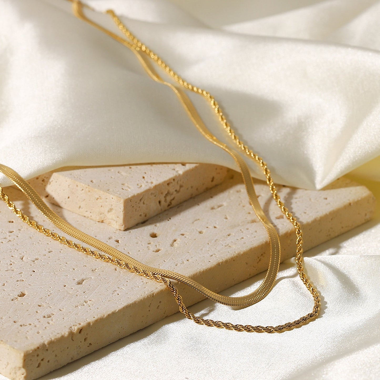 Yulia Gold-Layer-Halskette mit doppeltem Glied – schick und trendig | Beckers Amsterdam