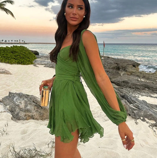 Stella Mini Dress™ – groene damesjurk met lange mouwen en mini-fit in elegante stijl van Becker’s Amsterdam