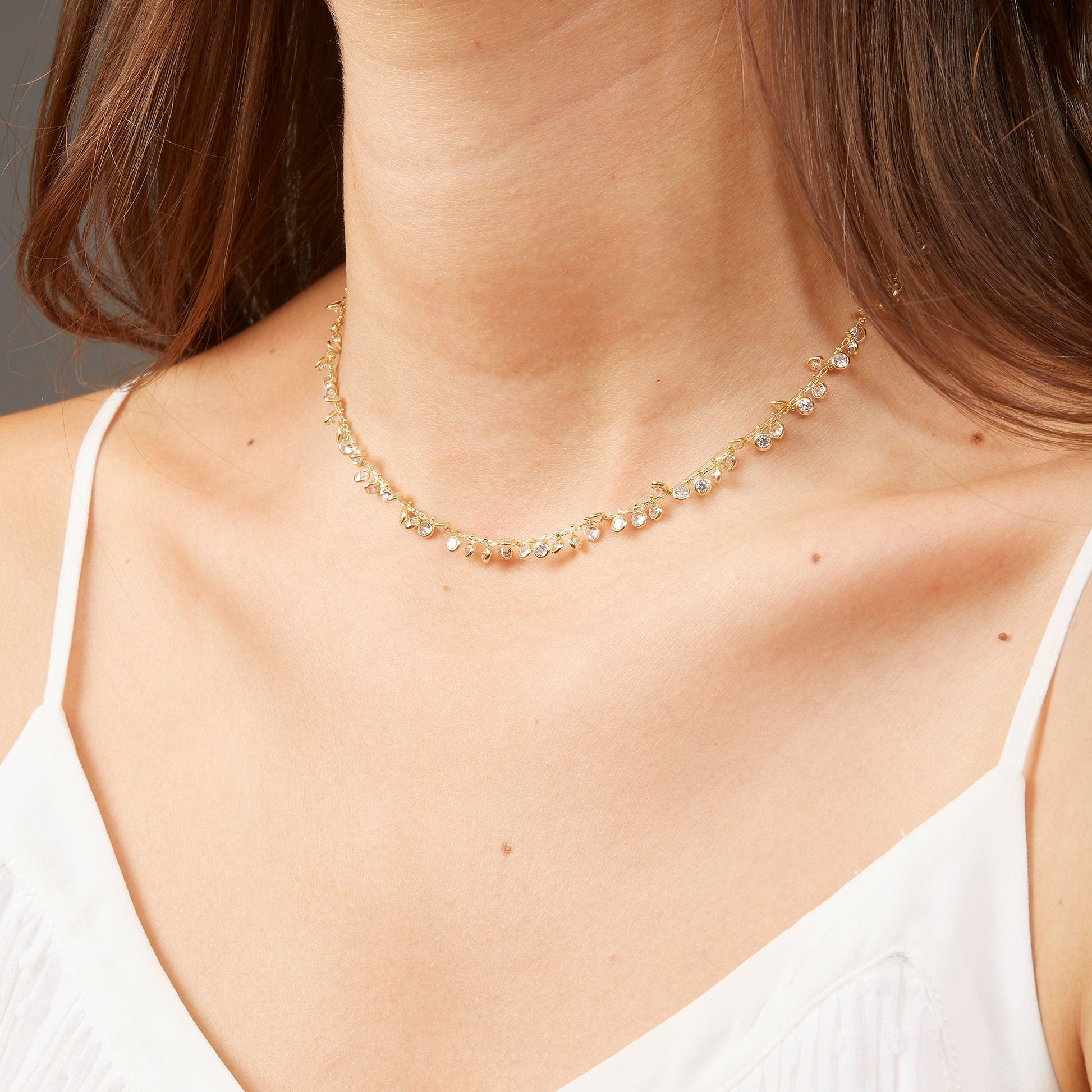 Éclat Cascade Necklace™ – dames ketting met kristallen druppels en luxueuze uitstraling van Becker’s Amsterdam