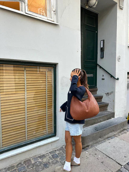 Hazel Weave Bag™ 👜 – lichtbruine geweven schoudertas dames met herfstige look