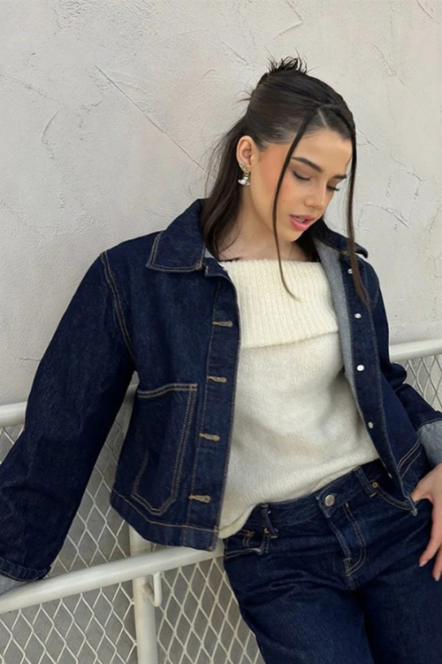 Zestaw Cleo Denim | Damski zestaw dżinsowy – krótka kurtka dżinsowa i mini spódniczka z wysokim stanem