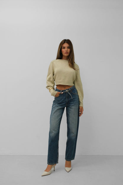 Lunaro Longsleeve Top – дамско изрязано горнище с дълъг ръкав, стилно и универсално за ежедневни и шикозни тоалети
