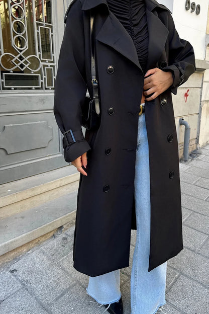 Langer schwarzer Trenchcoat – Klassisches und elegantes Design | Zeitloser Damenmantel