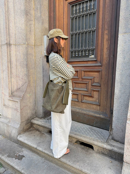 Elinor™ Olive Weekend Bag – Geräumige olivgrüne Tasche mit Seitentaschen und luxuriöser Verarbeitung | Becker's Amsterdam™