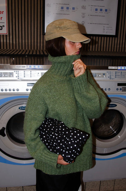 Celeste™ Polka Dot Bag – Stilvolle schwarz-weiß gepunktete Umhängetasche | Becker's Amsterdam™