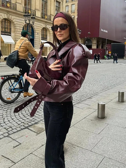 Lina™ Leather Autumn Jacket – Luxurious Women's Jacket with a Timeless Design | Becker's Amsterdam™